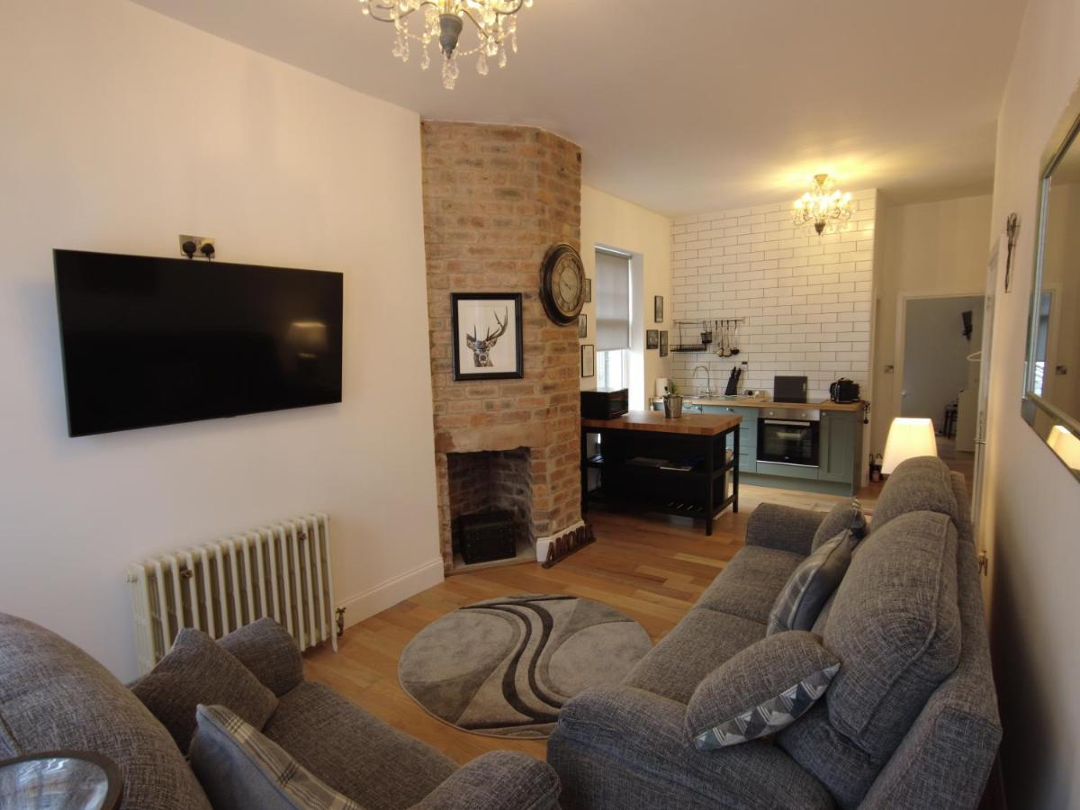 Rabbies School House, 2 Bed Apartment Ayr Town Centre מראה חיצוני תמונה